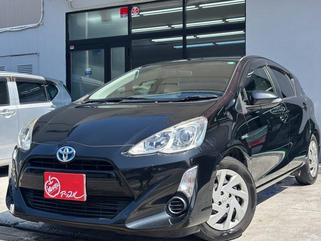 Used TOYOTA AQUA