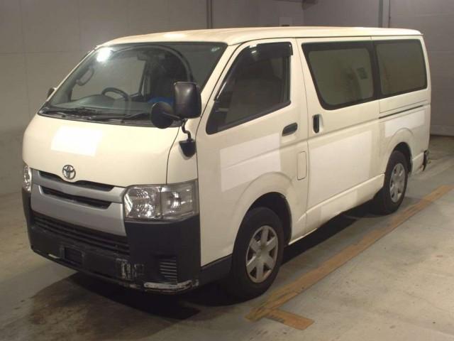 Used Toyota HIACE VAN