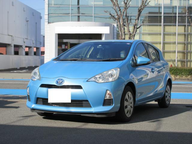 Used TOYOTA AQUA