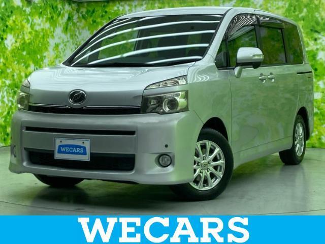 Used TOYOTA VOXY