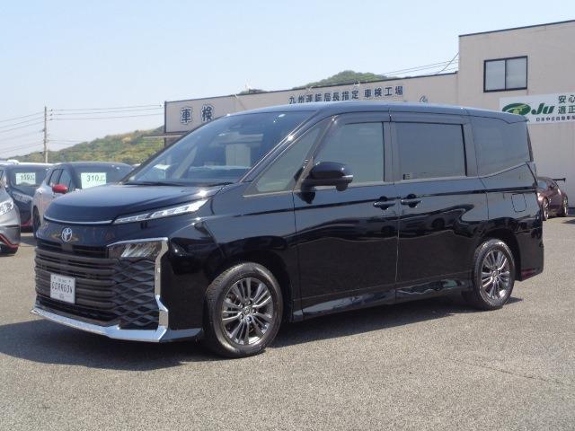 Used TOYOTA VOXY