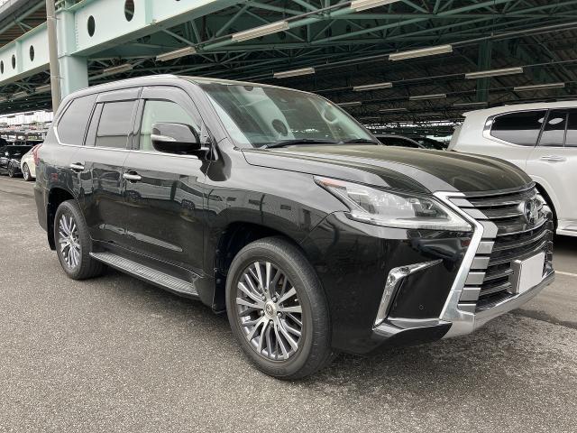 Lexus LX