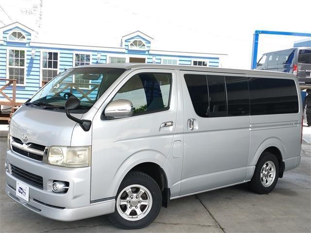 Used Toyota HIACE VAN