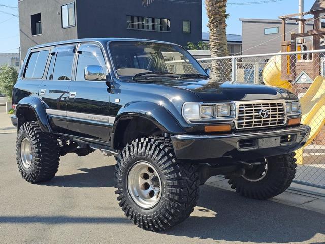 Toyota Land Cruiser 80