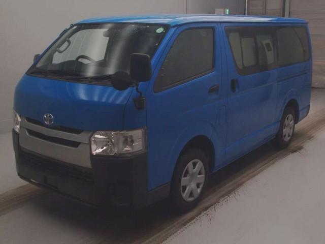 Used TOYOTA HIACE VAN