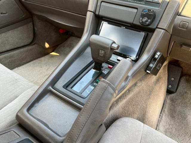 1989 Toyota Soarer JDM car for sale — photo 13 of 20