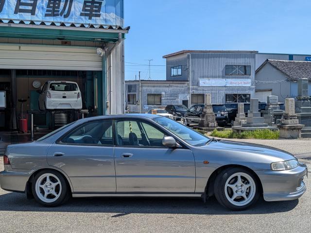 1998 Honda Integra JDM car for sale — photo 4 of 23