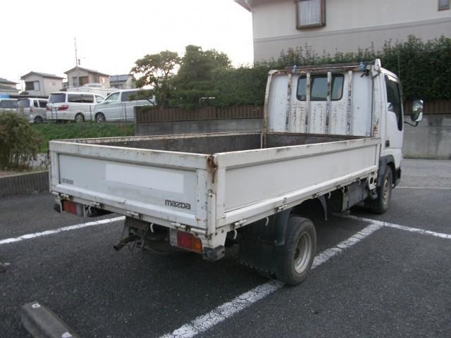 44376 Japan Used Mazda Titan Dash 2005 Truck | Royal Trading