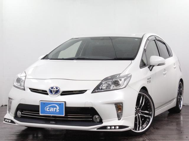 Japan Used Toyota Prius 15 Sedan Royal Trading