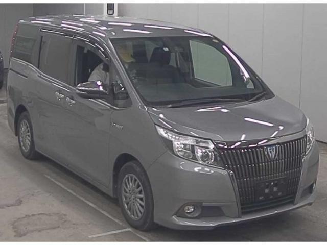 Toyota esquire 2016