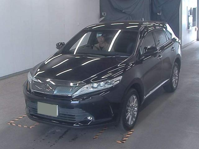 Toyota harrier 2019 года Toyota harrier 2019 года