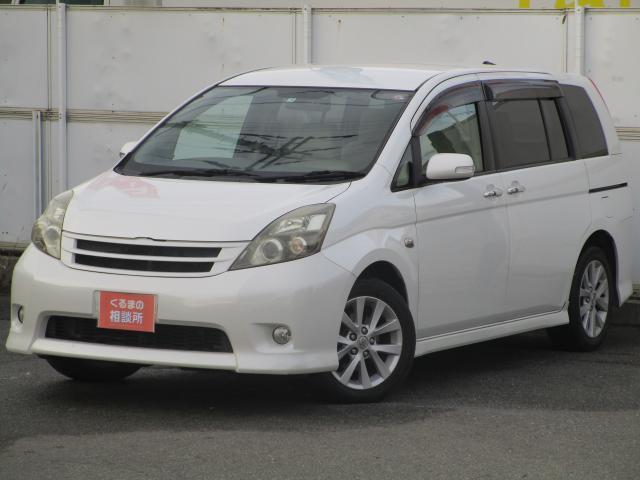 Used TOYOTA ISIS