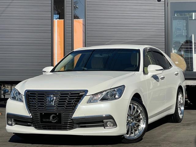 Used Toyota CROWN