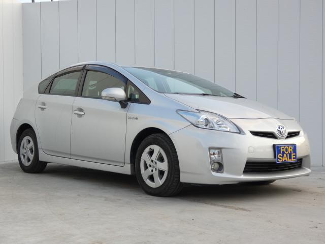 Used TOYOTA PRIUS