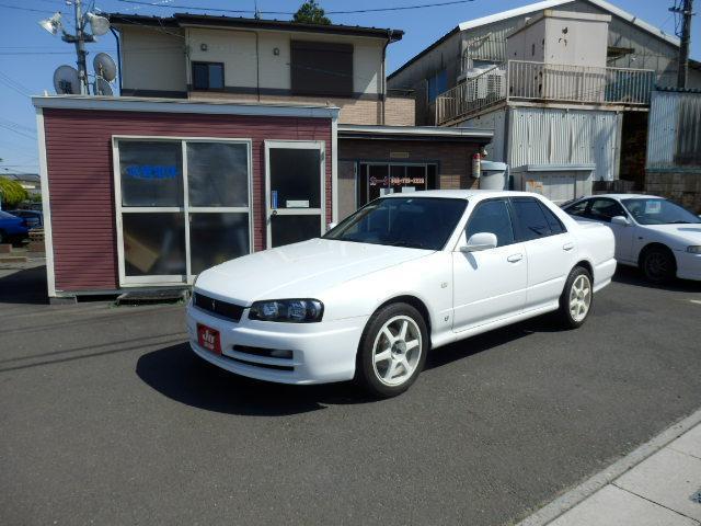 Used Nissan SKYLINE