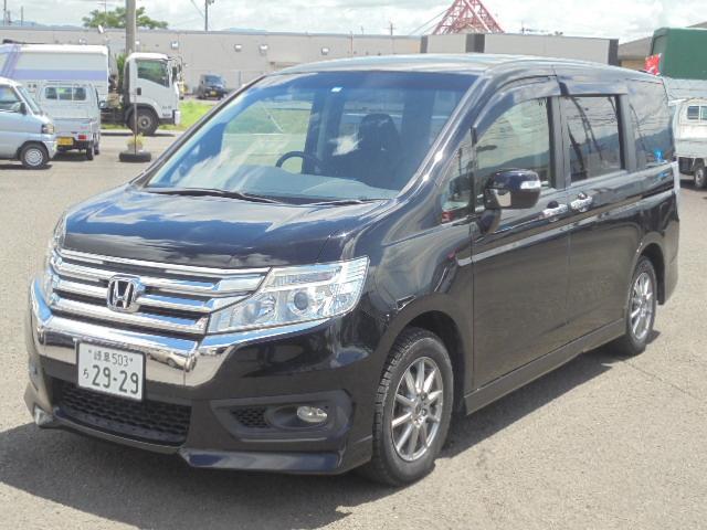 Used Honda STEPWAGON SPADA
