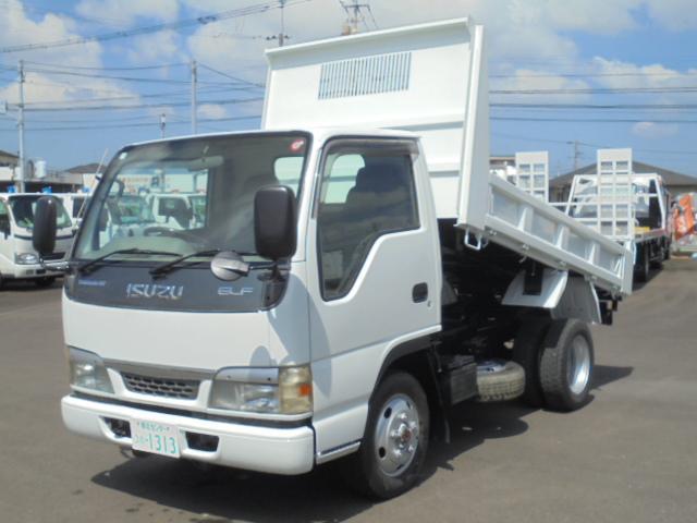 Isuzu ELF Truck