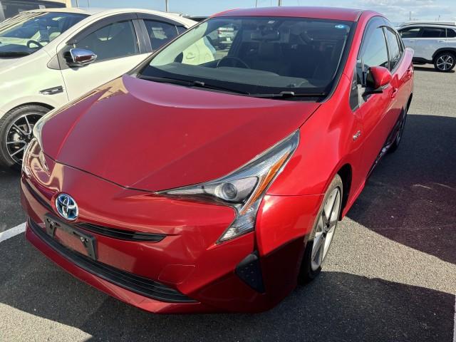 Used TOYOTA PRIUS