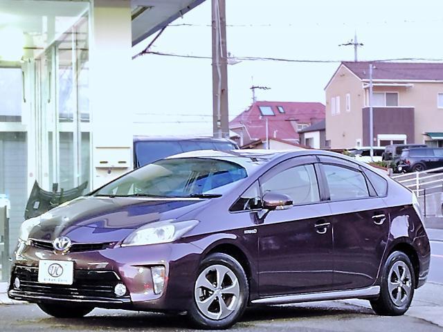 Used TOYOTA PRIUS