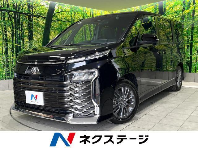 Used TOYOTA VOXY