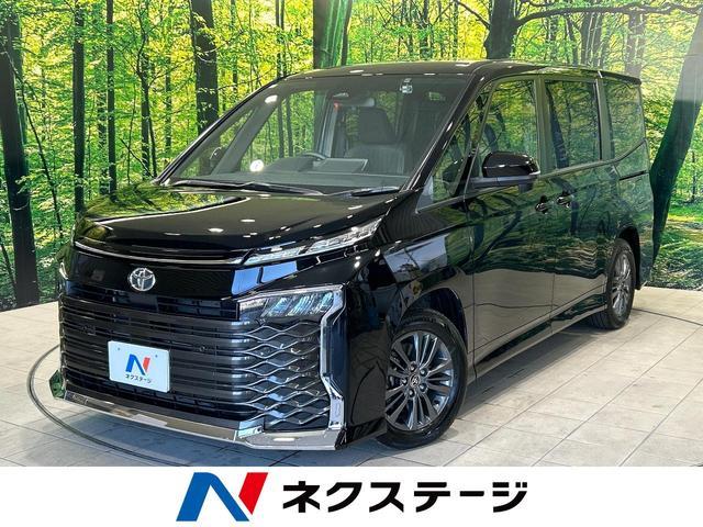 Used TOYOTA VOXY