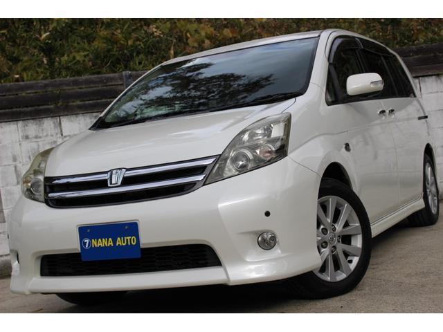 Used TOYOTA ISIS
