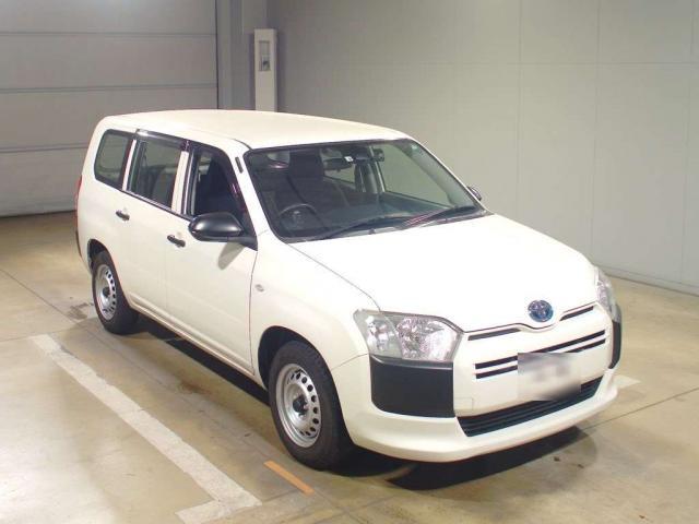 Used TOYOTA PROBOX