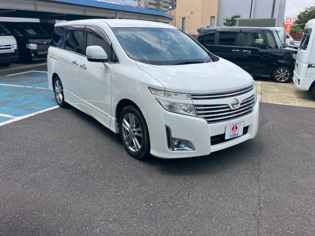Used NISSAN ELGRAND