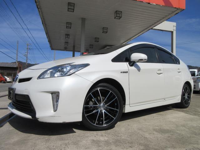 Used TOYOTA PRIUS