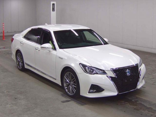 Used TOYOTA CROWN HYBRID