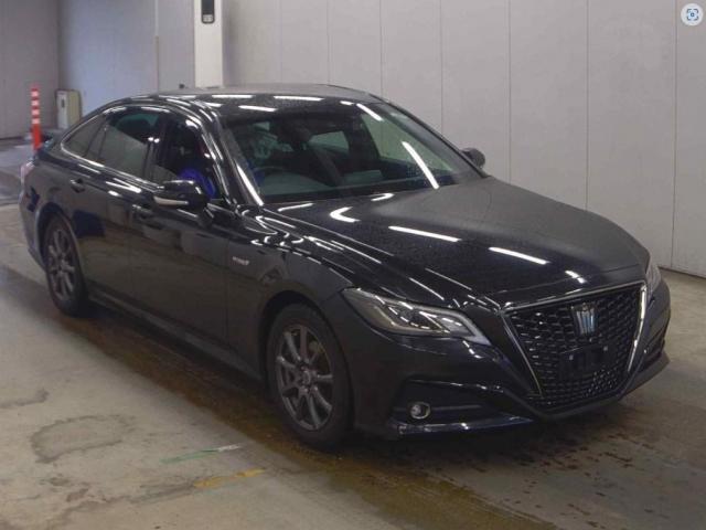 Used TOYOTA CROWN HYBRID