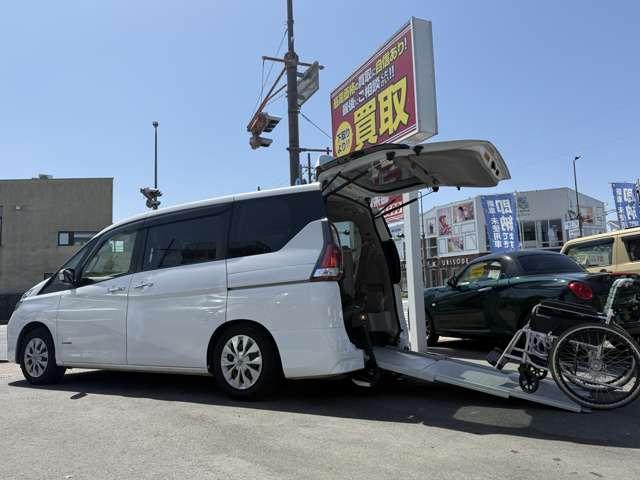 Used NISSAN SERENA