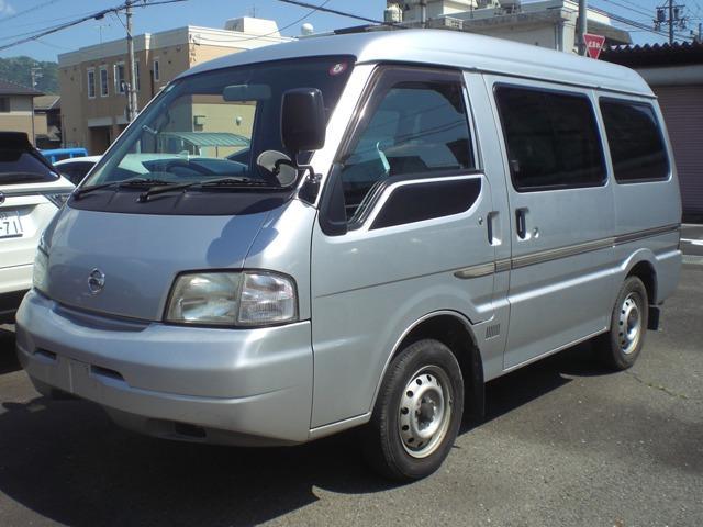 Nissan Vanette Coach