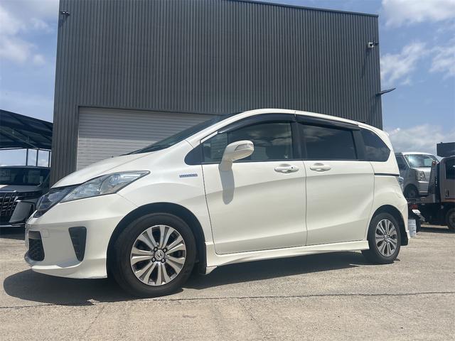Used HONDA FREED HYBRID