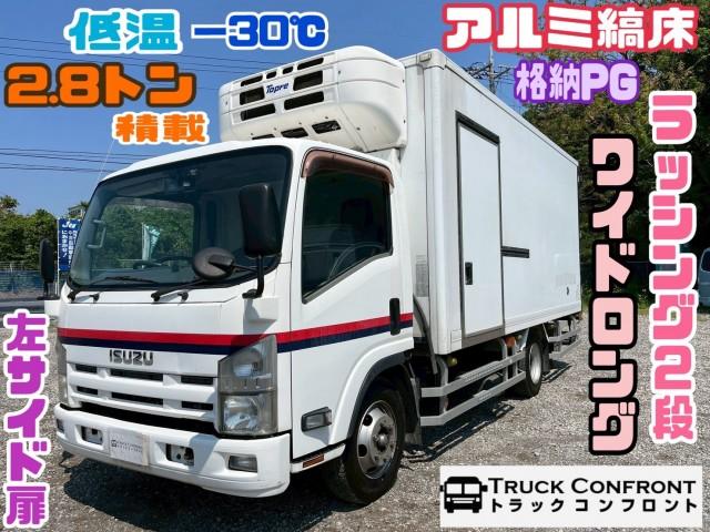 Isuzu ELF Truck