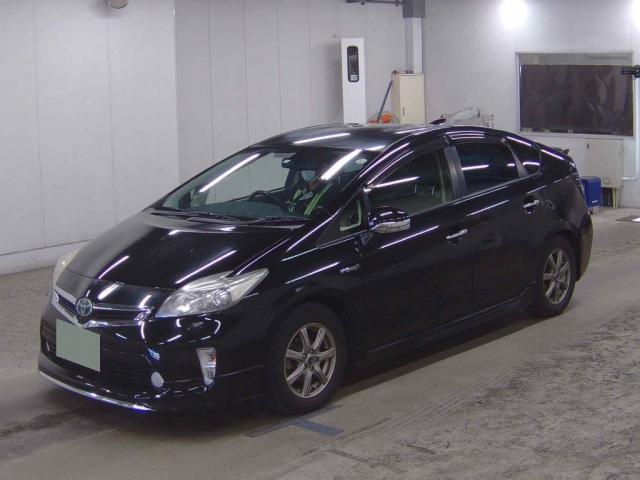 Used TOYOTA PRIUS