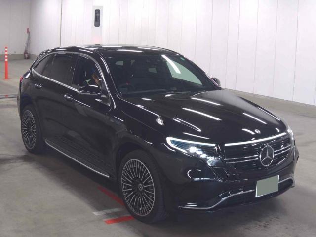 Mercedes Benz EQC
