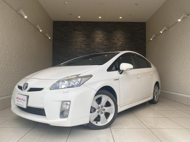 Used TOYOTA PRIUS