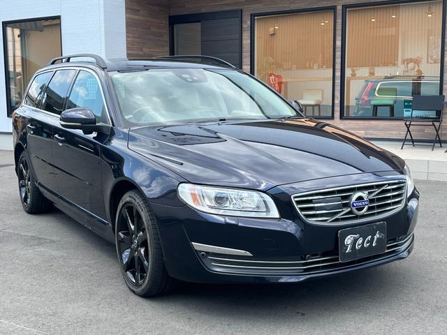 V70 2016