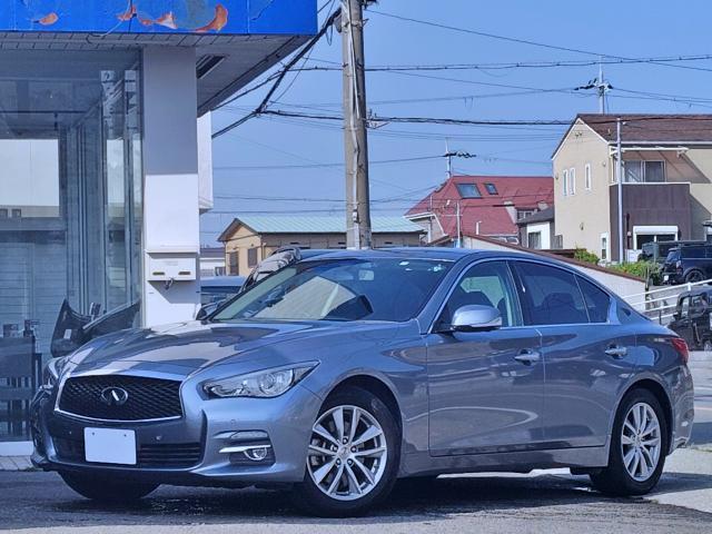 Used NISSAN SKYLINE