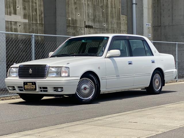 Toyota Crown Sedan