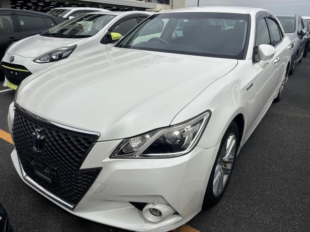 Used TOYOTA CROWN HYBRID