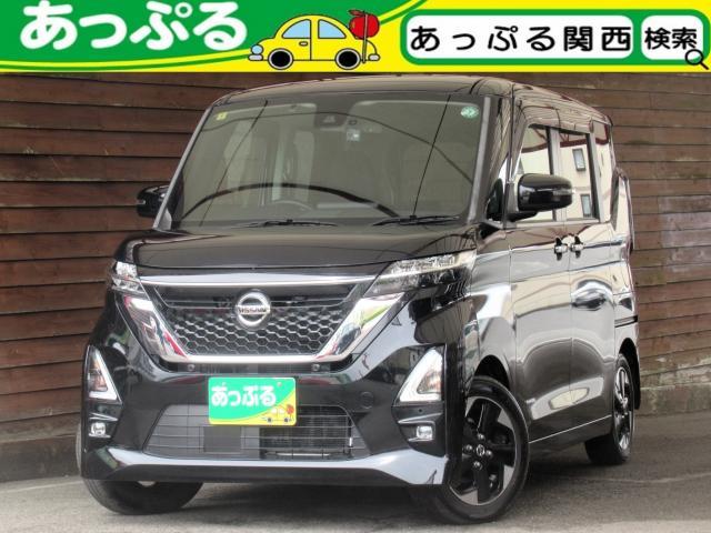 Used NISSAN ROOX