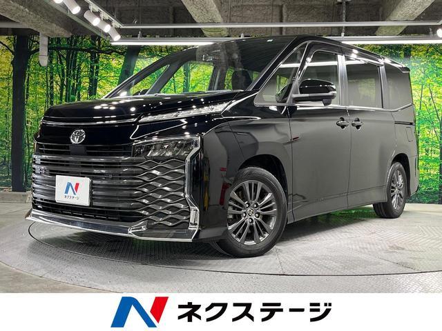 Used TOYOTA VOXY
