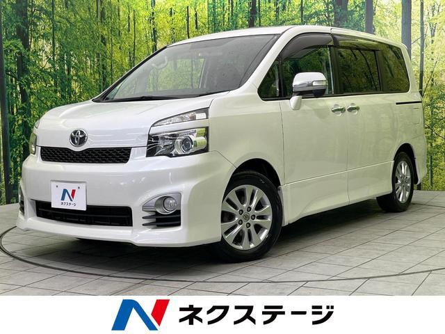 Used TOYOTA VOXY