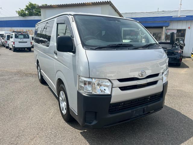 Used TOYOTA HIACE VAN