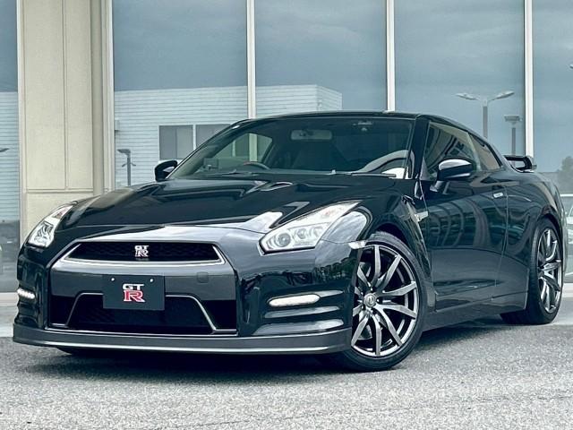 Used NISSAN GT-R
