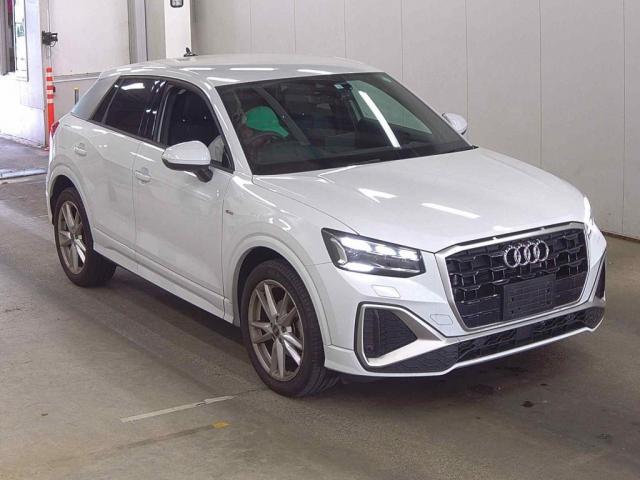 Used AUDI Q2