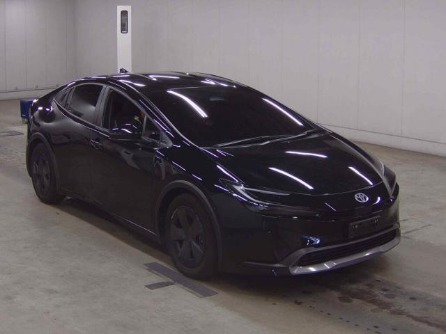 Used TOYOTA PRIUS