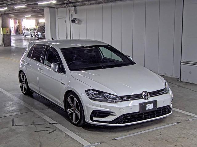 Volkswagen Golf R